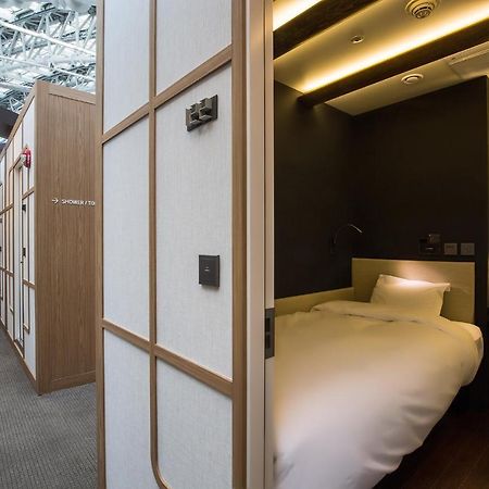 Darakhyu Incheon Airport Terminal No.1 Capsule Hotel Екстер'єр фото