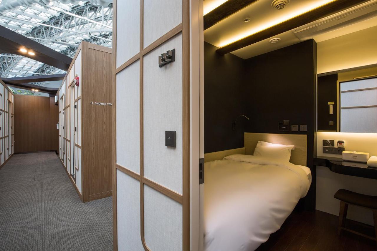 Darakhyu Incheon Airport Terminal No.1 Capsule Hotel Екстер'єр фото